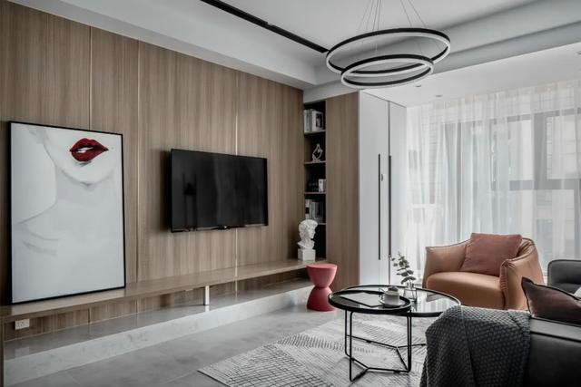 MK(中国)板客厅装修